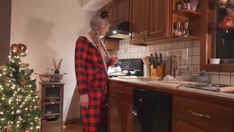 Snapshot of tantric_eden_ chatting on 12.14.24 Lilith Eden sometimes Eve online show from 12.14.24