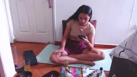 Angeline  Follow  online show from 12.05.24