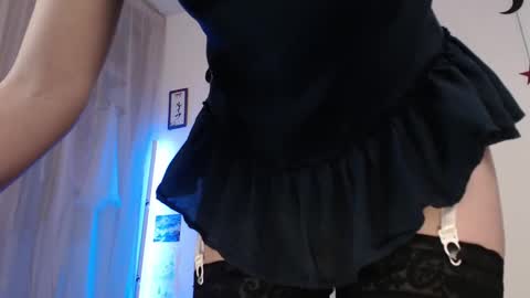 Snapshot of tanya_worldbondage chatting on 02.28.25 tanya online show from 02.28.25