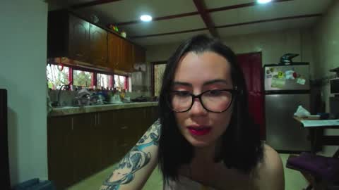 Tara online show from 11.28.25
