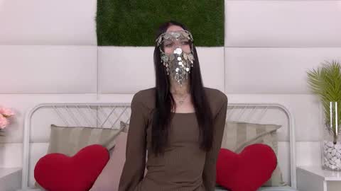 taraharriss online show from 09.15.25