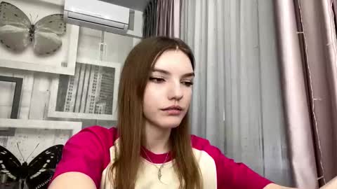 Mia online show from 03.11.26