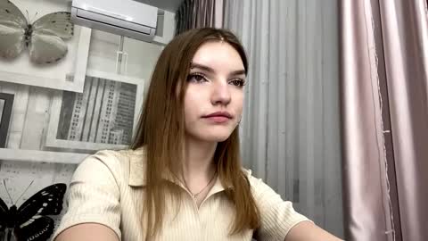 Mia online show from 03.12.26