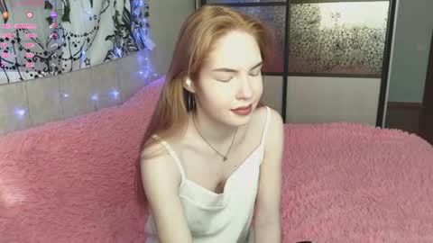 Snapshot of tarantino_girl chatting on 11.14.25 Vetta online show from 11.14.25