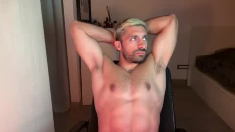 tarquit8 online show from 10.03.25