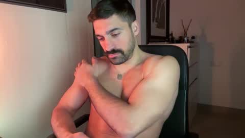 tarquit8 online show from 01.05.26