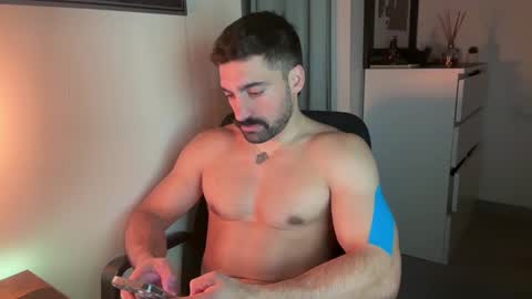 tarquit8 online show from 02.02.26