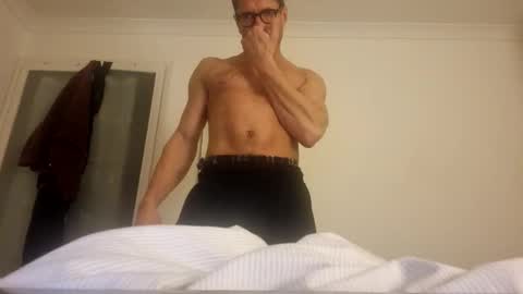 Snapshot of tartankingofscots chatting on 12.01.25 tartankingofscots online show from 12.01.25