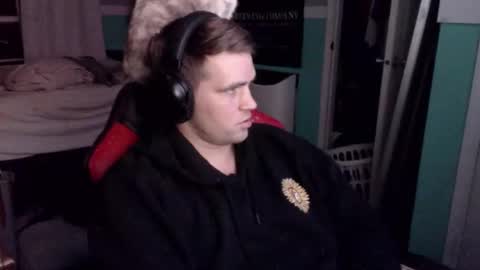 Snapshot of tarus333 chatting on 11.03.25 tarus333 online show from 11.03.25