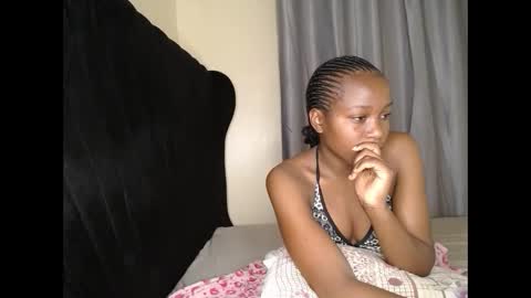 Snapshot of tasha_kimmy chatting on 09.12.25 Ireen online show from 09.12.25