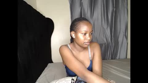 Snapshot of tasha_kimmy chatting on 09.19.25 Ireen online show from 09.19.25