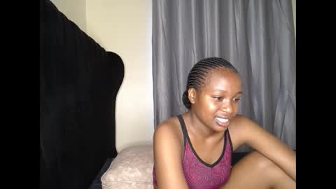 Snapshot of tasha_kimmy chatting on 09.26.25 Ireen online show from 09.26.25