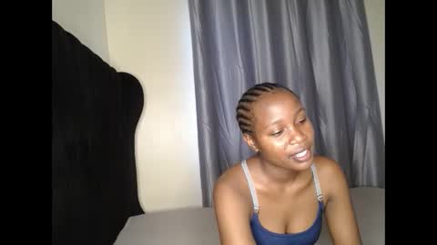 Snapshot of tasha_kimmy chatting on 10.17.25 Ireen online show from 10.17.25