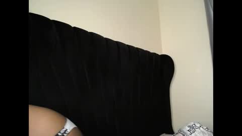 Snapshot of tasha_kimmy chatting on 12.14.25 Ireen online show from 12.14.25