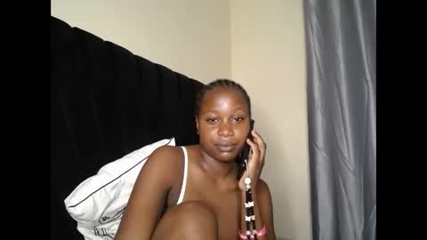 Snapshot of tasha_kimmy chatting on 12.15.25 Ireen online show from 12.15.25