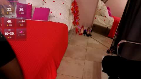 Tasha online show from 10.25.25