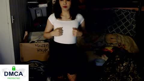 Snapshot of tashakai chatting on 01.02.25 TashaKai online show from 01.02.25