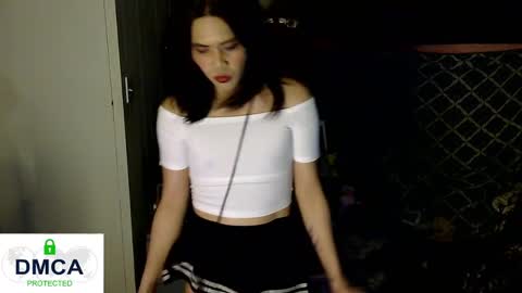 Snapshot of tashakai chatting on 01.22.25 TashaKai online show from 01.22.25