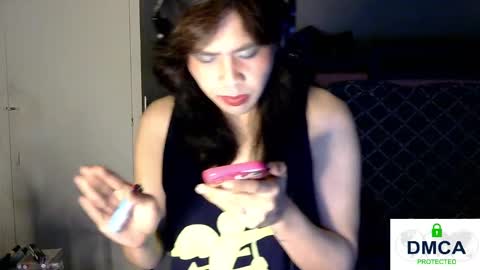 Snapshot of tashakai chatting on 02.05.25 TashaKai online show from 02.05.25