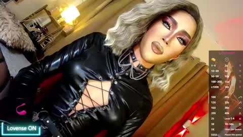 tasteaddict_ online show from 11.08.25