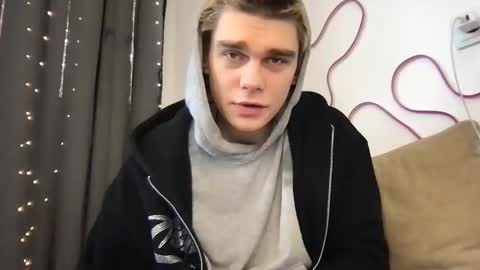 tasteithorny online show from 02.28.25