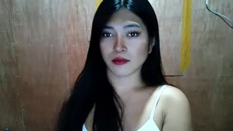   online show from 10.03.25