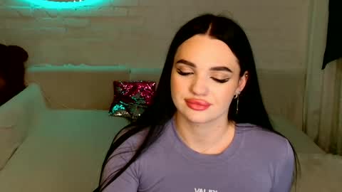 tasty_babyy online show from 01.21.25