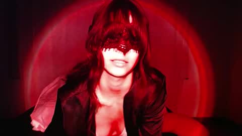 Snapshot of tatianaaah chatting on 11.26.25 Morgan online show from 11.26.25