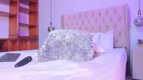 Snapshot of tatihornyy chatting on 10.09.25 TATI online show from 10.09.25