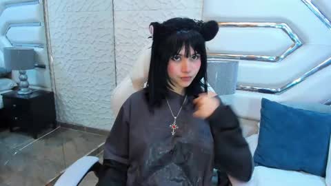 tatilee online show from 10.24.25