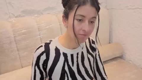 Snapshot of tatiscelis_tf chatting on 07.27.26 TATIS online show from 07.27.26