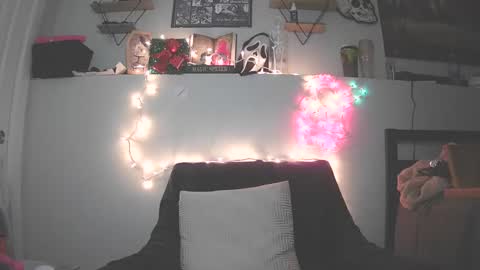 Snapshot of tattdxxx chatting on 12.06.24 just jay1988 online show from 12.06.24