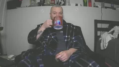 Snapshot of tattdxxx chatting on 02.26.25 just jay1988 online show from 02.26.25