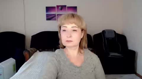 Snapshot of tattease chatting on 10.29.25 Tattease online show from 10.29.25