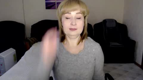 Snapshot of tattease chatting on 11.07.25 Tattease online show from 11.07.25