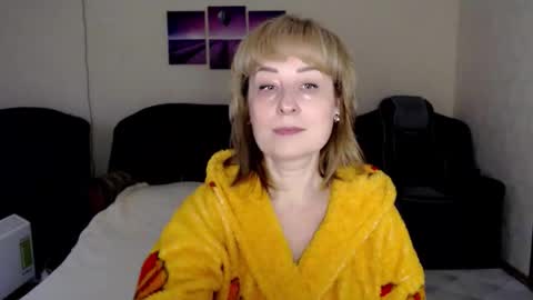 Snapshot of tattease chatting on 11.19.25 Tattease online show from 11.19.25