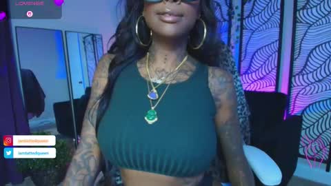 Tatted Queen online show from 11.05.25