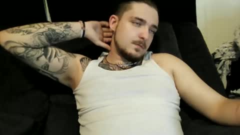 TattedDamienn online show from 02.10.25