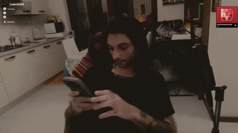 Snapshot of tattedfit chatting on 12.03.25 tattedfit online show from 12.03.25