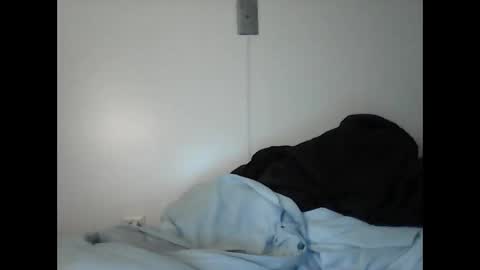 Snapshot of tattedpanther chatting on 09.17.25 tattedpanther online show from 09.17.25