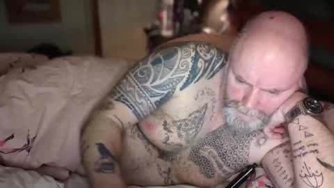 Snapshot of tattooeddilf01 chatting on 01.24.25 Tattooeddilf 01 online show from 01.24.25