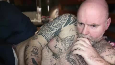 Tattooeddilf 01 online show from 04.28.26
