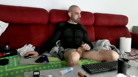 Snapshot of tatuadorhotxxx chatting on 12.05.25 Tatuado20cm online show from 12.05.25