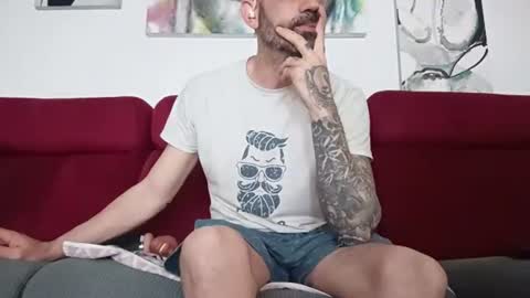 Tatuado20cm online show from 05.05.26