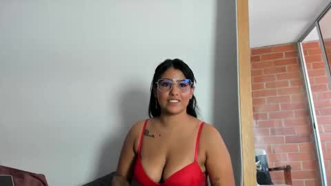 Tatiana Gomez online show from 04.27.26
