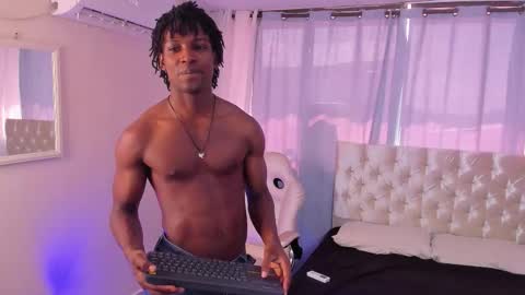 tau_montes online show from 11.07.25