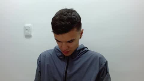 Snapshot of taurus4k chatting on 12.31.24 taurus4k online show from 12.31.24