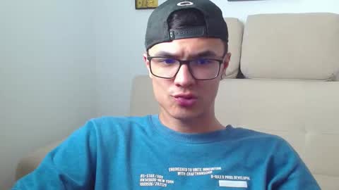 Snapshot of taurus4k chatting on 01.20.25 taurus4k online show from 01.20.25