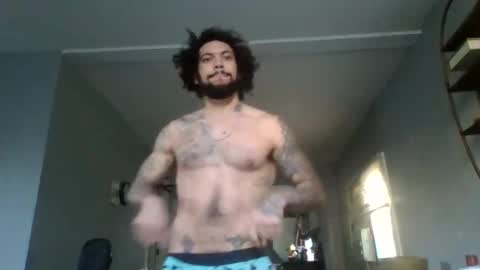 Snapshot of taurusbaeforever chatting on 10.28.25 taurusbaeforever online show from 10.28.25