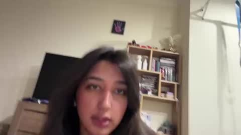 Riza online show from 07.17.26